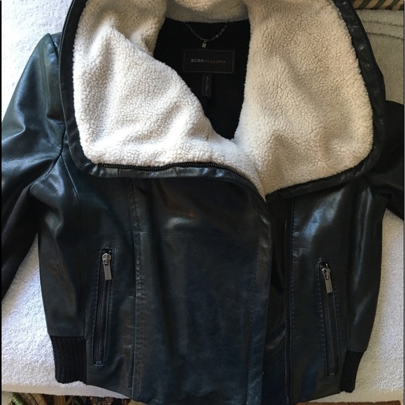 BCBG Black Leather Bomber Jacket with Sherpa Shearling Collar small - Picture 4 of 14